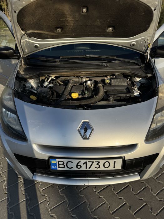 Автомобіль Renault Clio 3