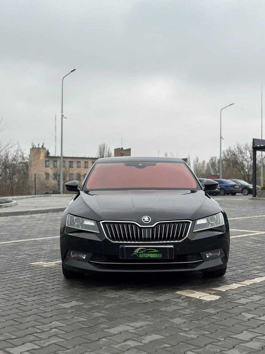 Skoda Superb 2016р. 2.0 дизель обмін [Перший внесок від 20%]