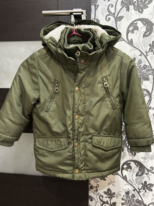 Дитяча зимова куртка H&M 92 см, тепла, з капюшоном