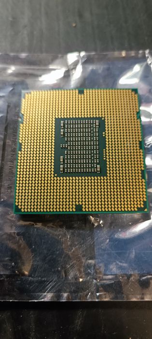 Intel E5645 xeon 2.40439510459084318721