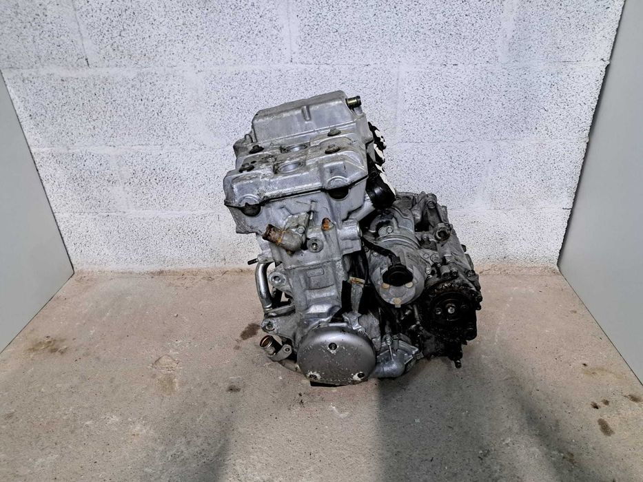 MOTOR HONDA CBR 1000 F SC25