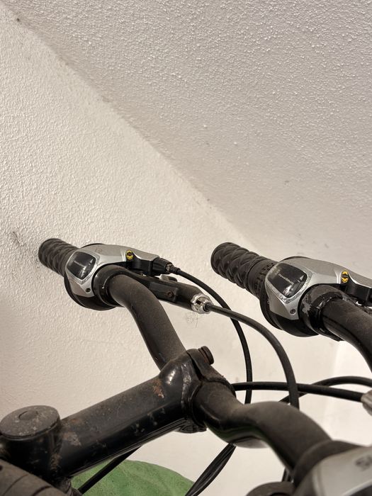 2 biclicletas para pecas|semifuncional