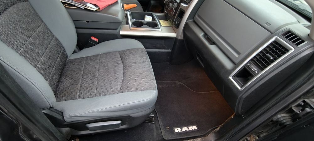 Sprzedam DODGE RAM 1500  Big Horn