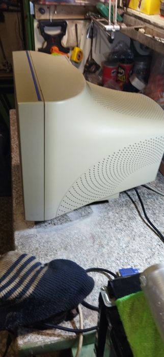 Монітор Samsung 755