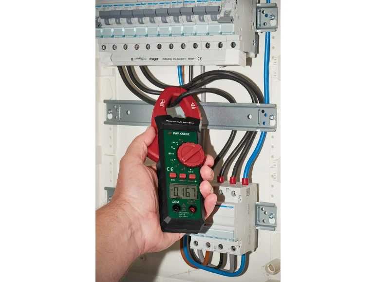 Мультиметр цифровий з кліщами Parkside PZM 2 B4