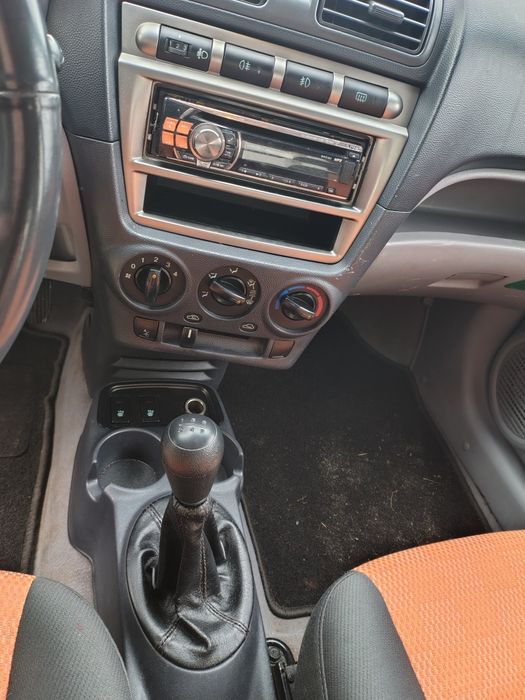 Kia Picanto 1.1 benzyna