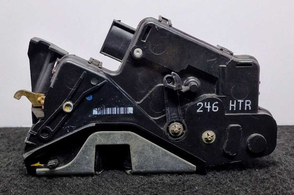 Fechadura / Fecho Porta Trás Direito - BMW 3