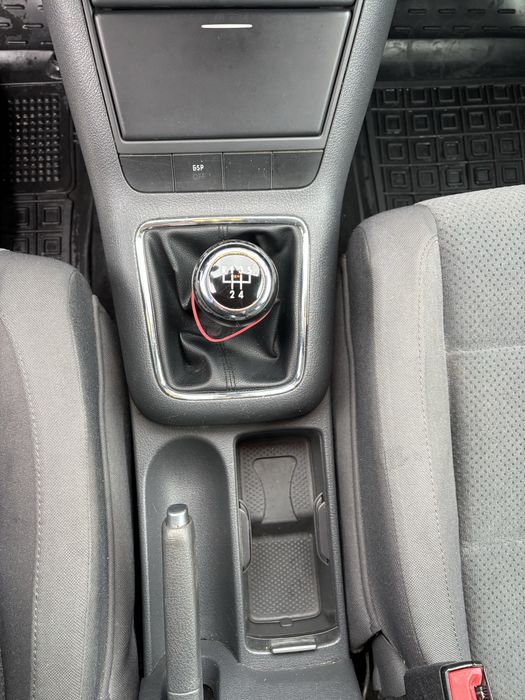 Volkswagen golf plus 1.6л