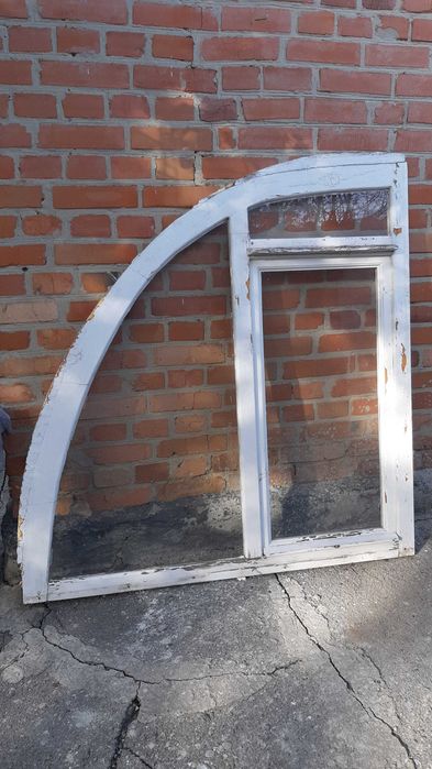 Рама деревянная 129х134 (сосна)