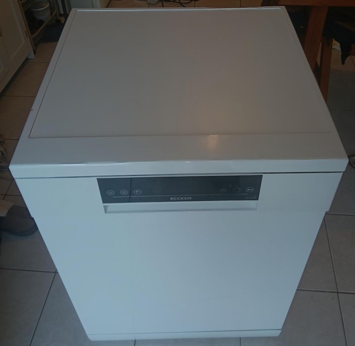 Máquina de Lavar Loiça BECKEN