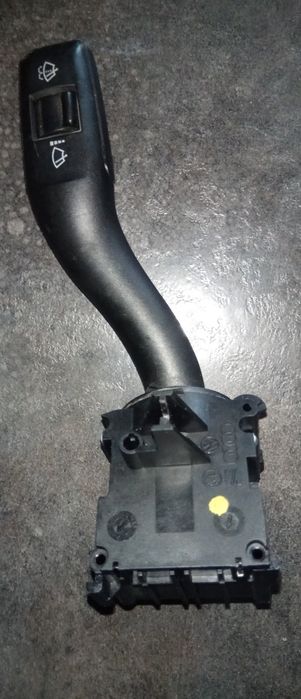 Переключатель стеклоочистителя, круиз контроля, поворота Audi VW Seat