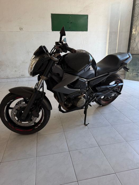 Vende-se Yamaha Xj6 Impecável