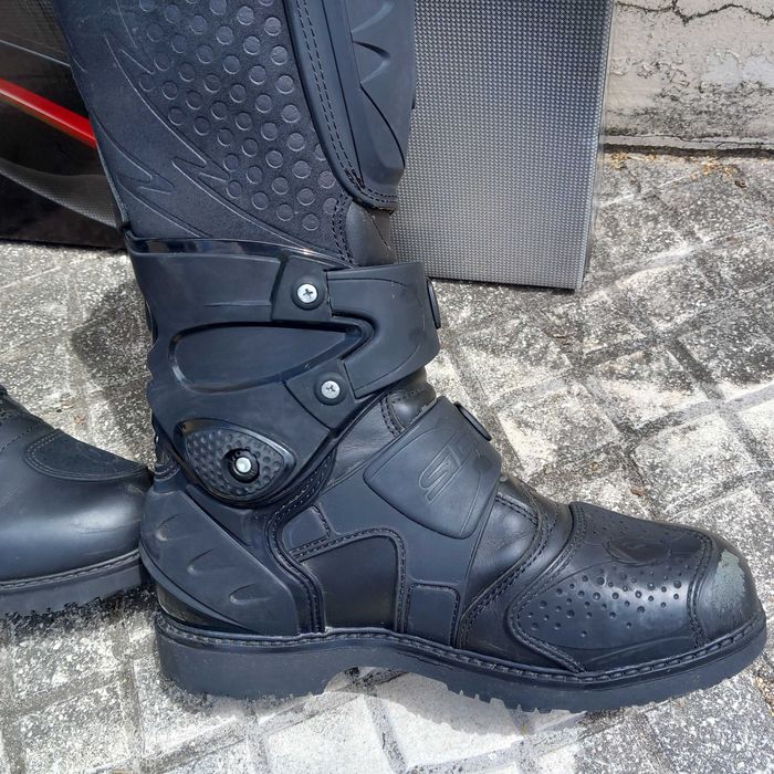 Botas pretas Sidi Adventure Gore-Tex unisexo