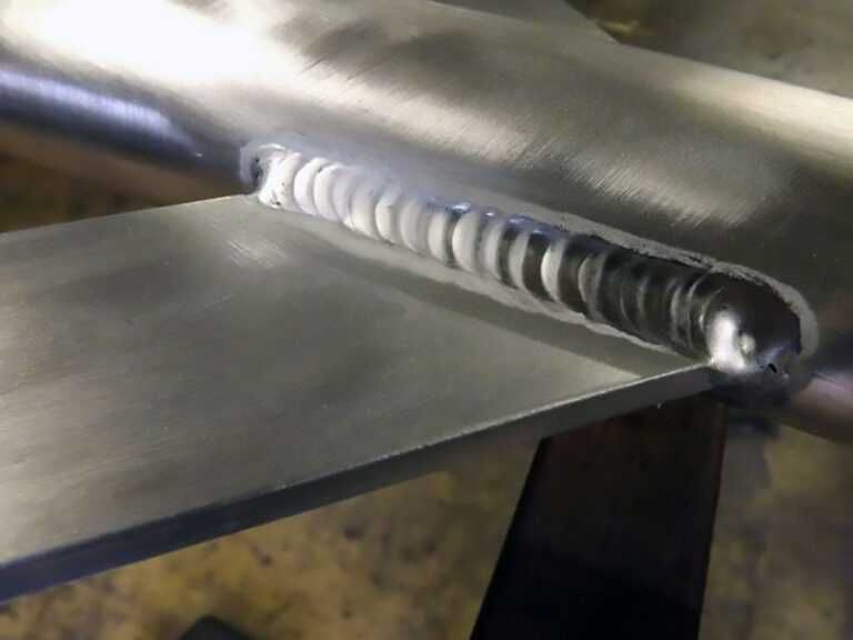 Сварка аргоном алюминия стали нержавейки чугуна аргон пайка - Авто ...