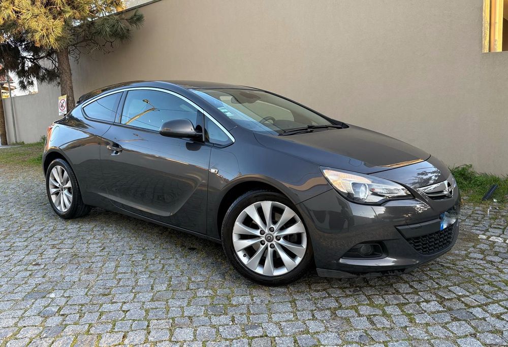 Opel Astra GTC