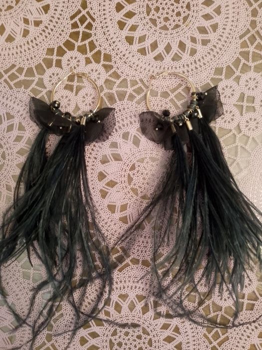 Przepiękne kolczyki z pior i tiulu, długie, unikatowe