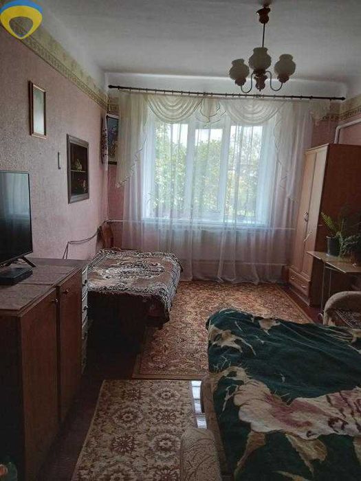Продам 3 кімнатну квартиру на пр. Добровольського.  р8