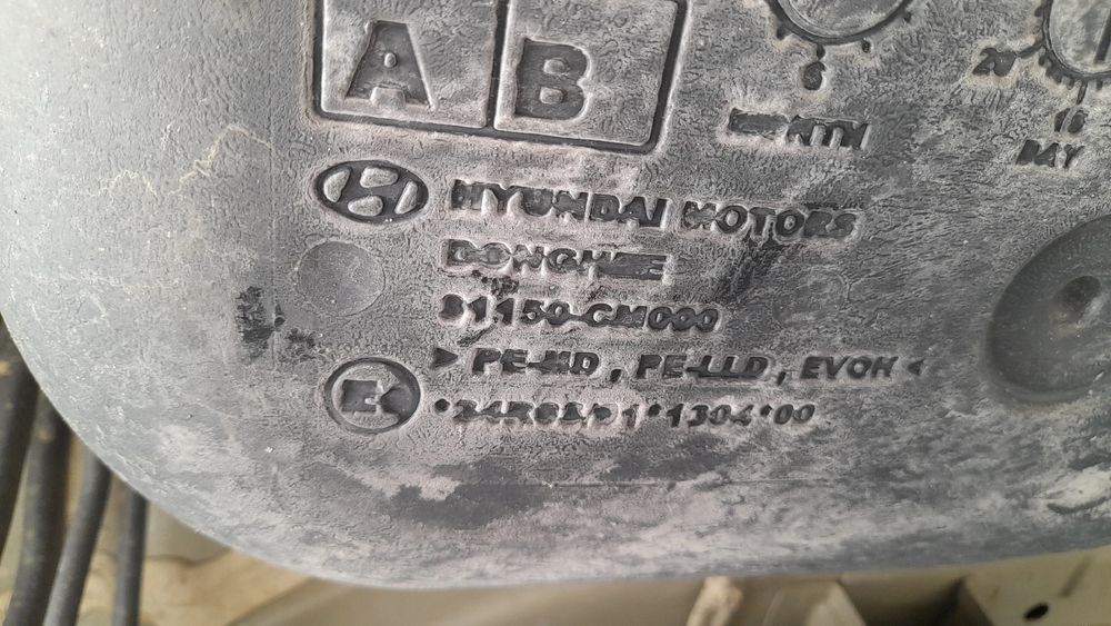 Depósito combustível HYUNDAI Kauai (OS)