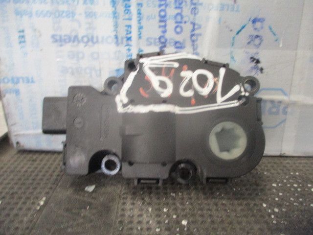 Motor da comporta da sofagem MERCEDES-BENZ Classe M (W164)