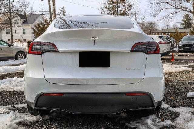 2025 Tesla Model Y Long Range