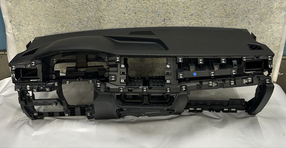 Торпедо Панель Airbag Vw Taos Таос США (21-24) USA 2GJ857003CFLG