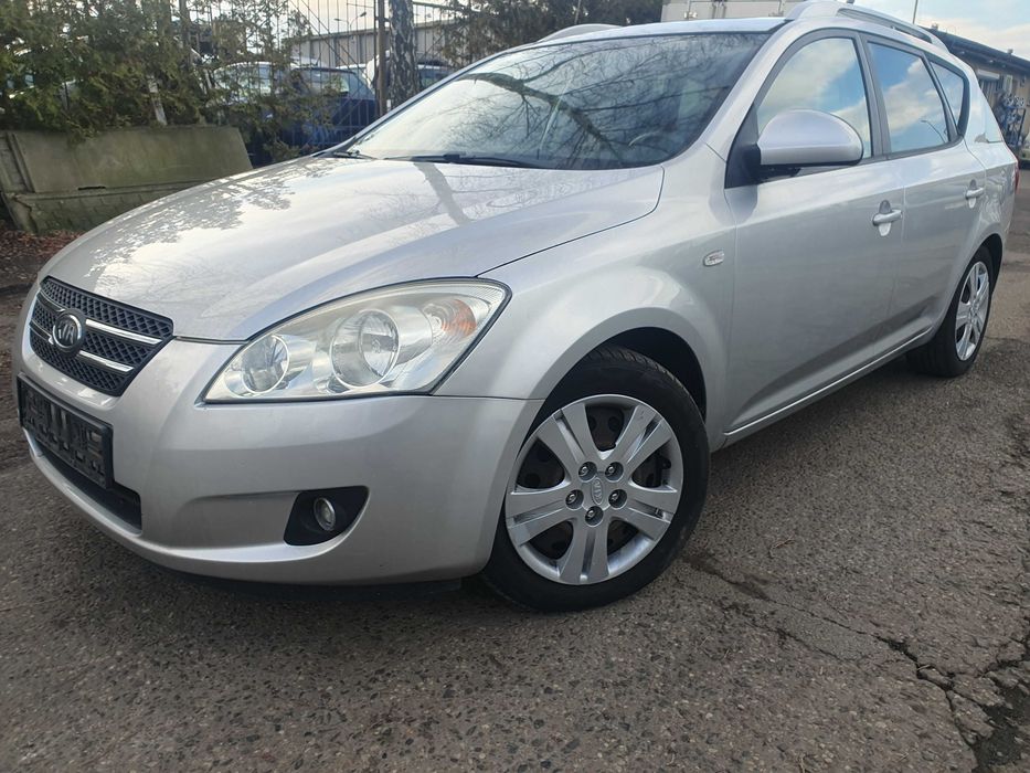 Kia Ceed kolor 9S / 1.6 crdi / 2008r. na części