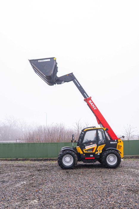 Телескопічний навантажувач Sany STH742 2025 (7м, 4.2т.)