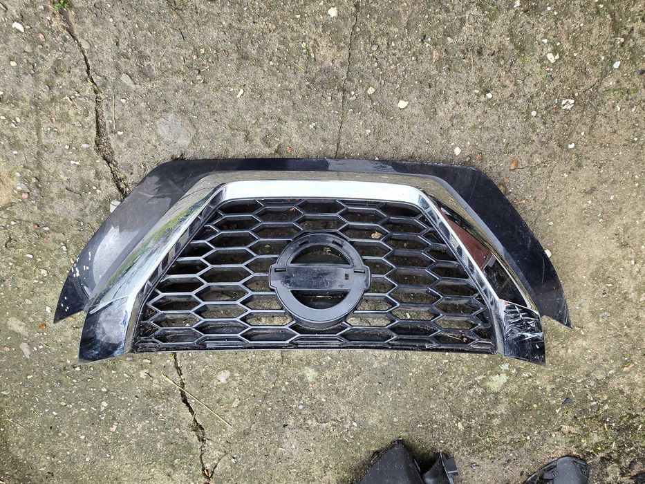 atrapa grill Nissan Juke II F16