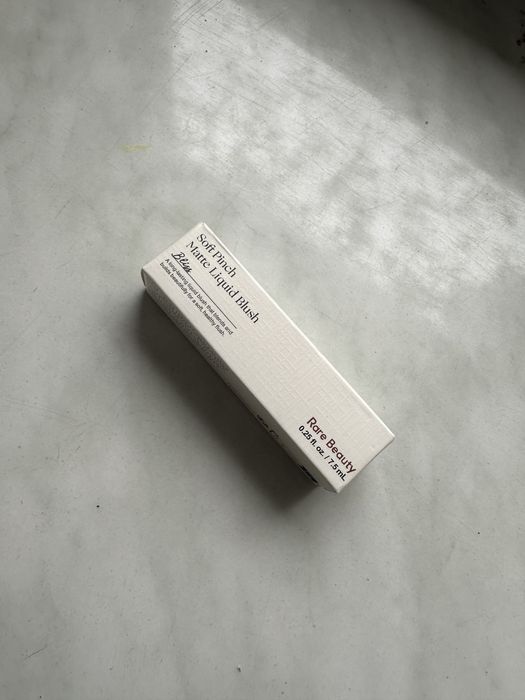 Róż Rare Beauty Bliss