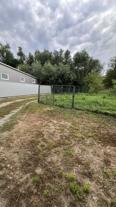 Продаж; ділянка 33 сотки; Чернівці; + приміщення; бізнес;