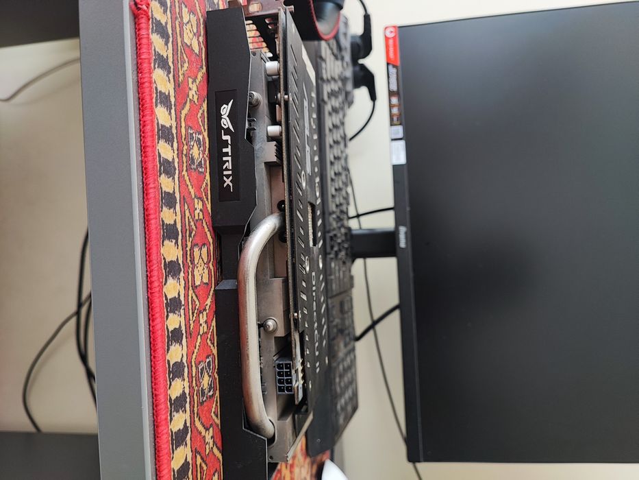 ASUS Radeon R9 380 4GB STRIX