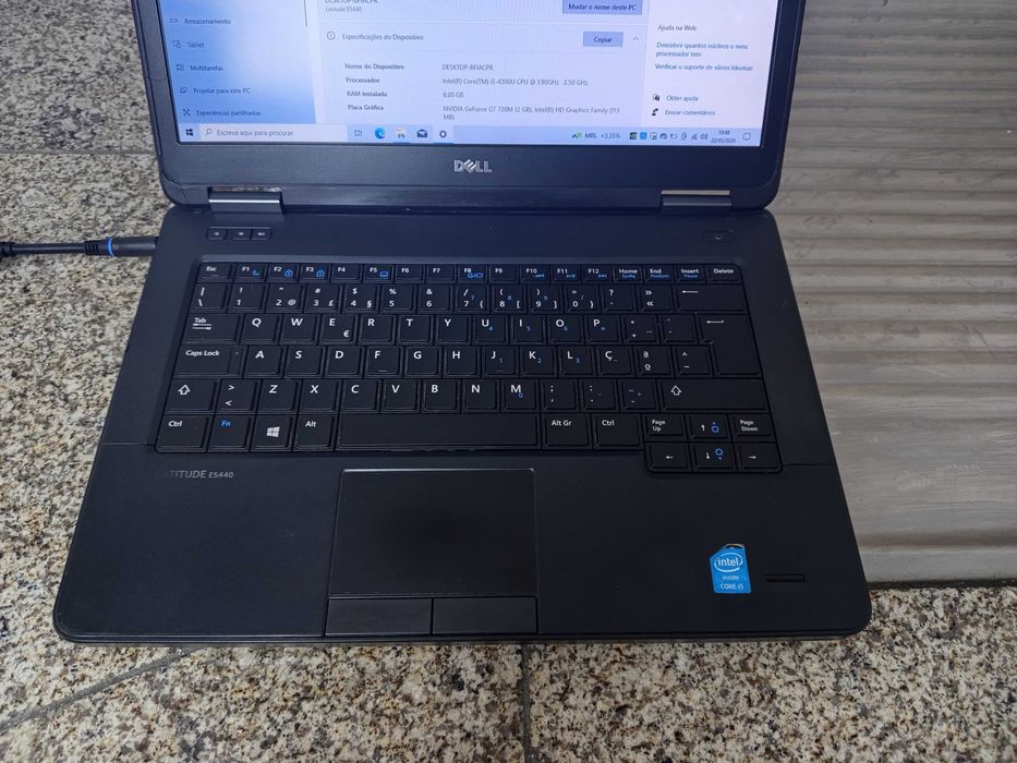 DELL core i5-4300U­­/Ram 8GB / Nvidia 2GB
