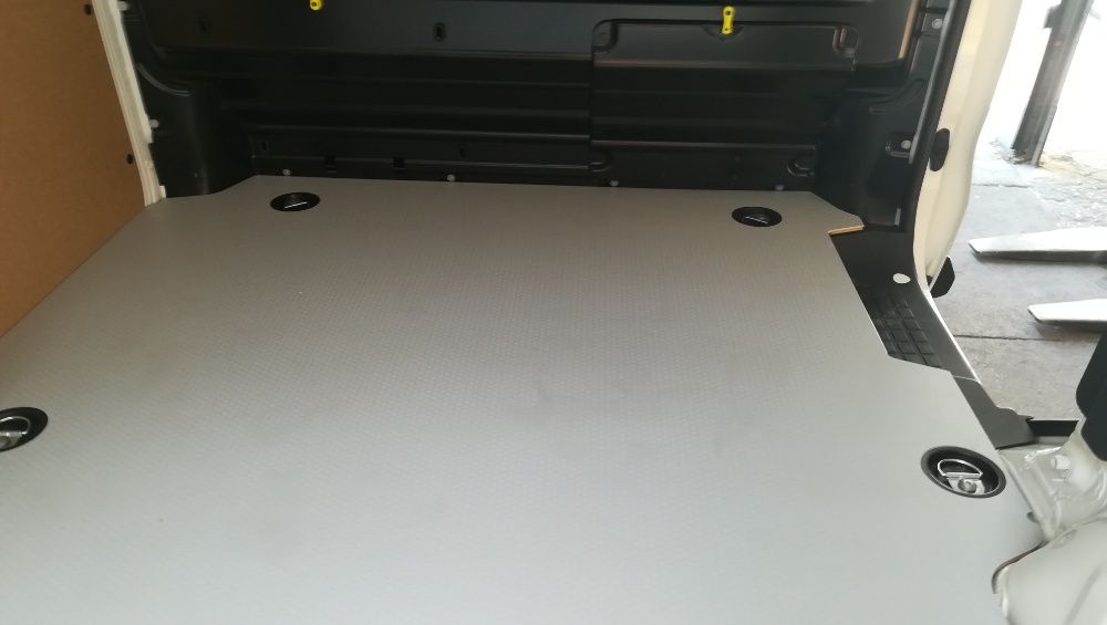 Zabudowa busa  nowa podłoga do Ford TRANSIT CUSTOM L1