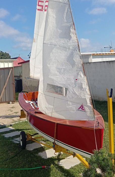 Barco à vela  - Vaurien