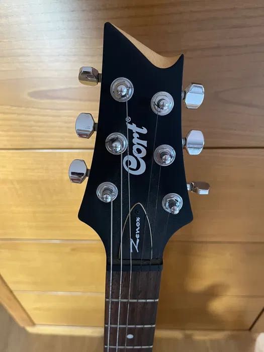 Guitarra Cort Zenox z22