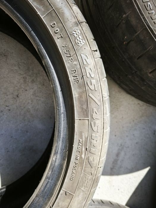 Pneus 225 45 R17
