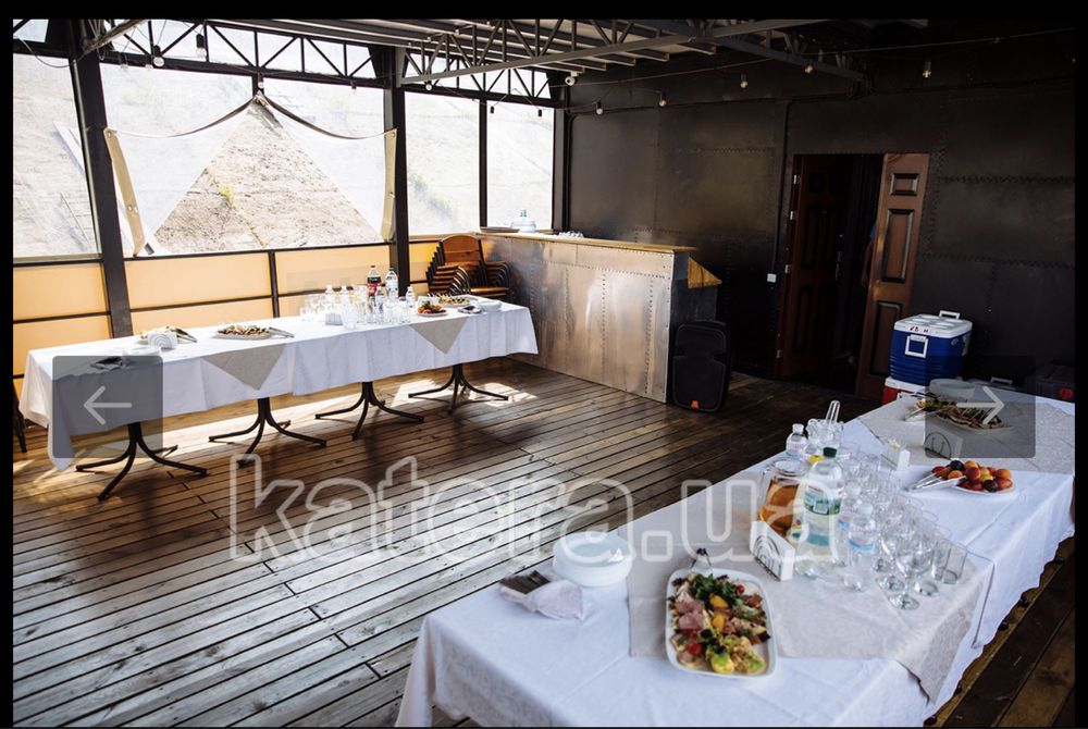 Баржа, прогулочная! Может быть отличной базой для дома на воде.