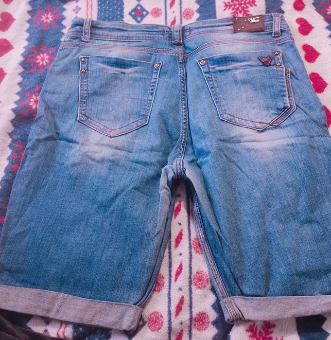 Шорти джинсові жіночі  32р. полубатал- батал