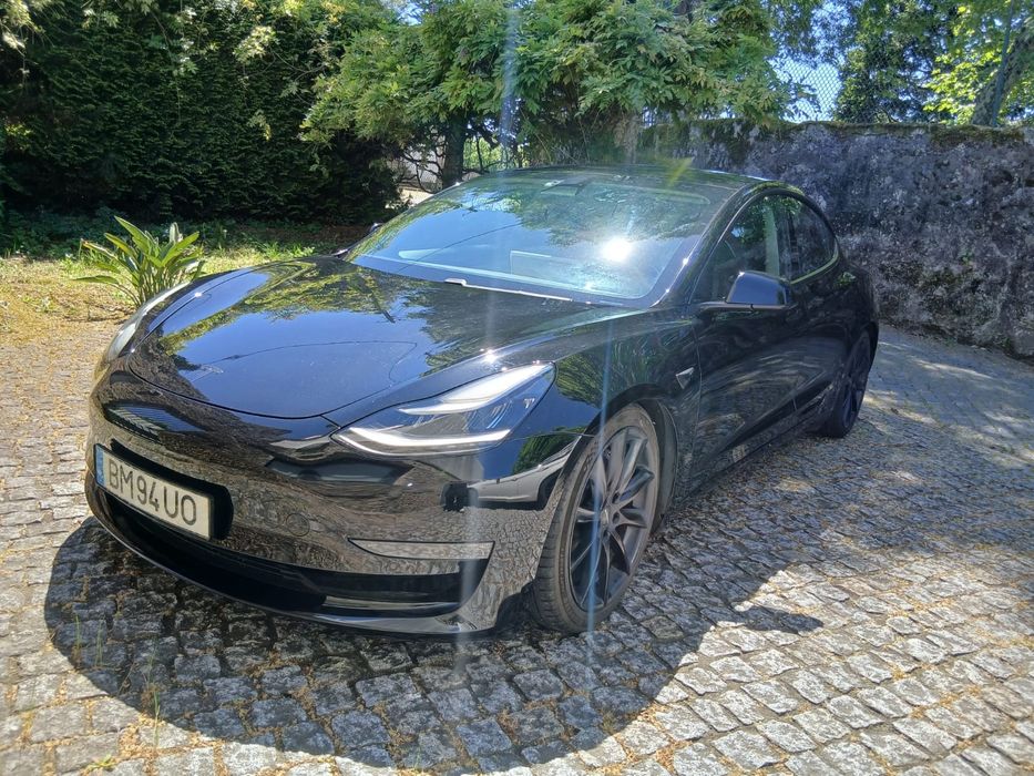 Tesla model 3 long range dual motor