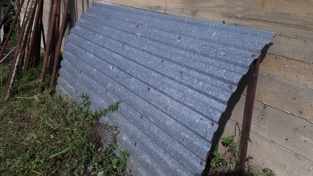 Дашок(,козирьок)