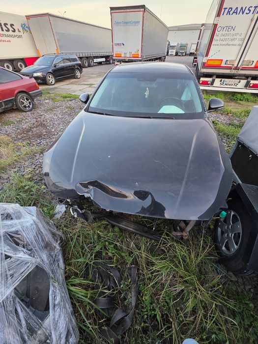 Kia k7  продам після ДТП