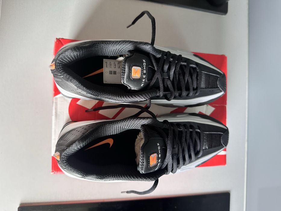 Buty Nike shox R4 44