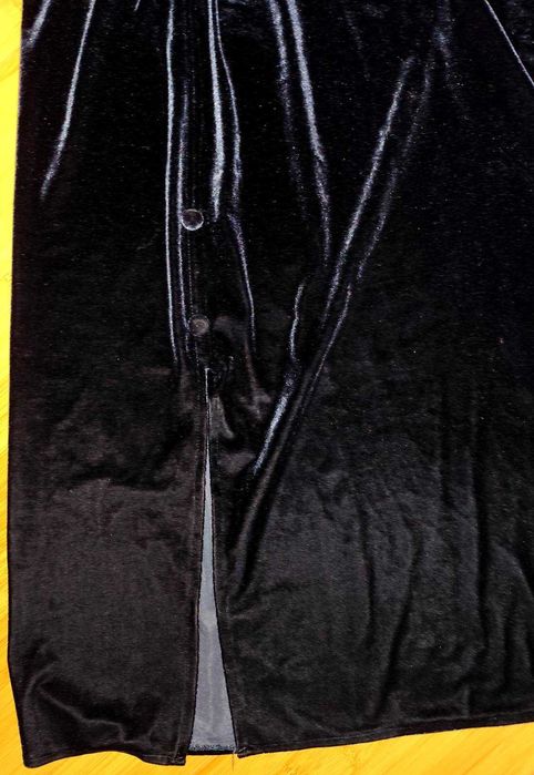 Юбка велюровая, длинная. Красивая.  Большой размер