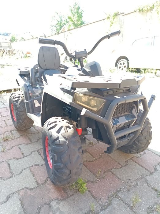 Quad elektryczny dla dzieci