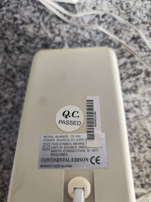 Par de Colunas de som, modelo LH120 da Continental Edison