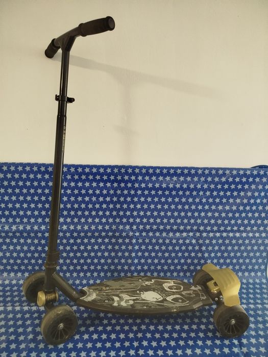 Trotinete não motorizada