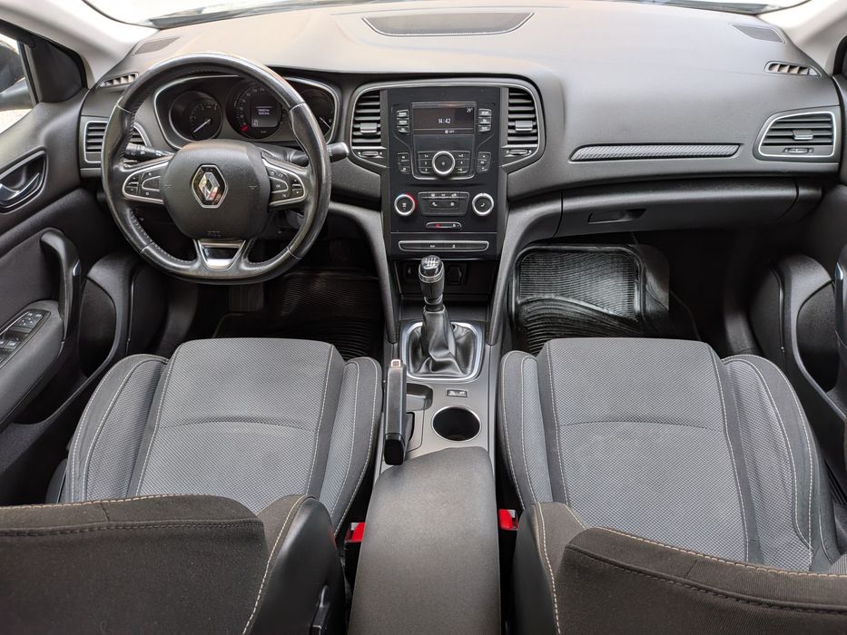 Renault Megane ST BLUE  1.5DCI Zen 2019