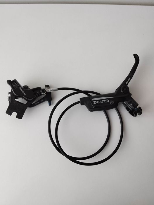 Przedni hamulec hydrauliczny SRAM Guide T 4 tłoczki z adapterem