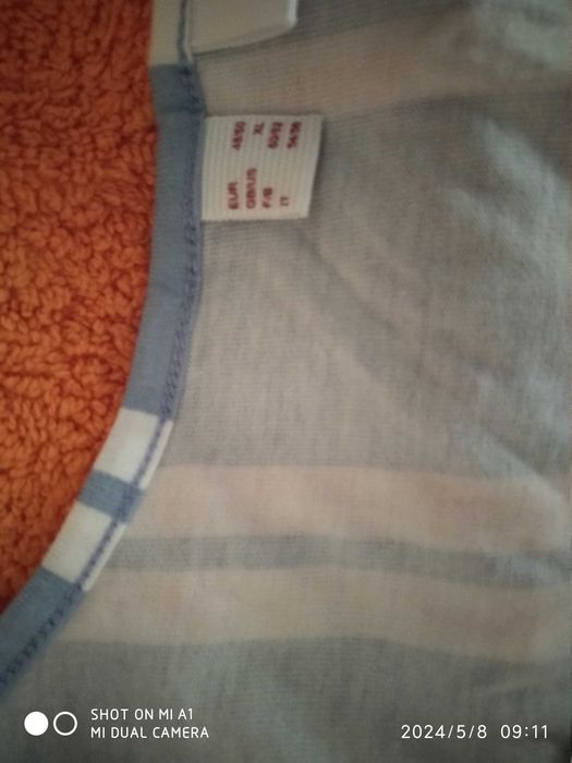 Sukienka niebieska w pasy pionowe r-48