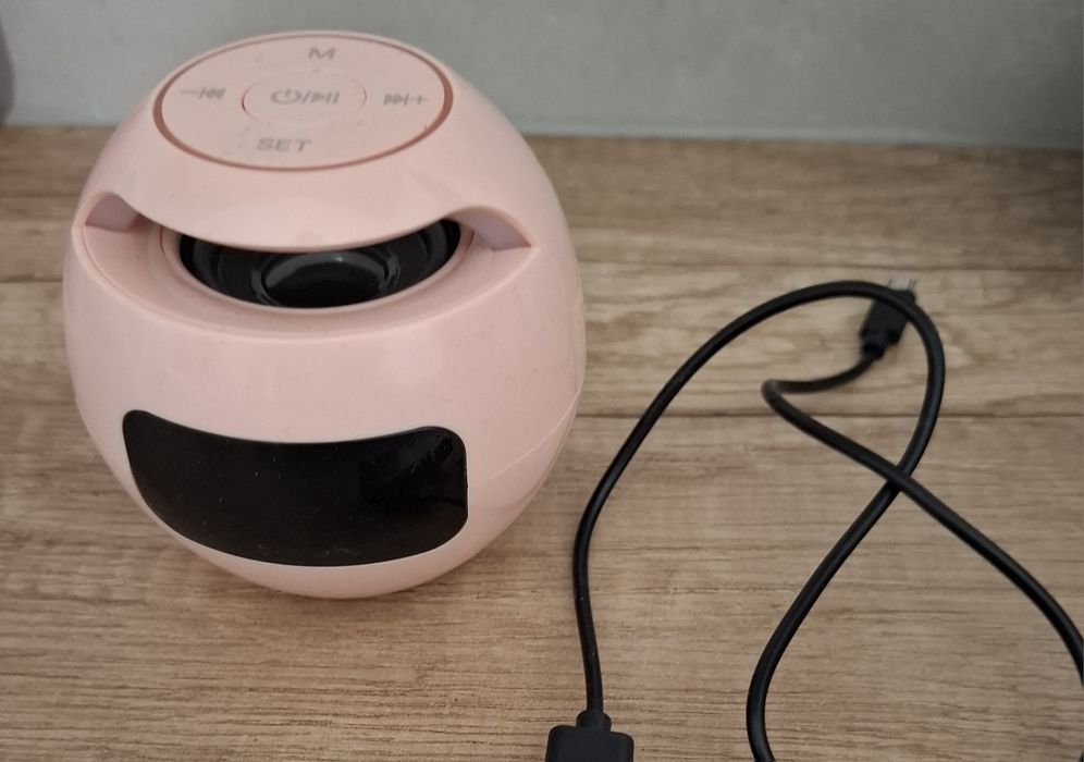 Budzik przenośny głośnik radio FM Bluetooth